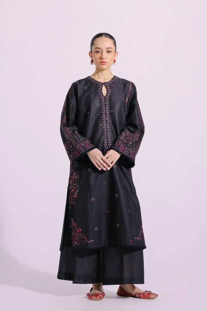 Ethnic | Pret SS '24 | EMBROIDERED SUIT